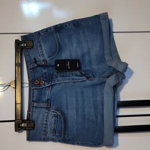 New Forever 21 Up Lyfter jean shorts